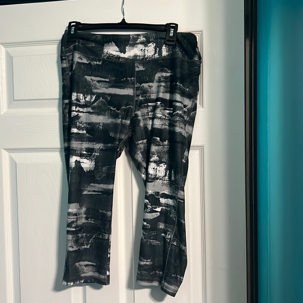 Marble Cropped leggings